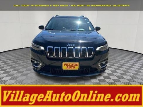 Used 2019 Jeep Cherokee Limited w/ Trailer Tow Group AWD/4WD image 6