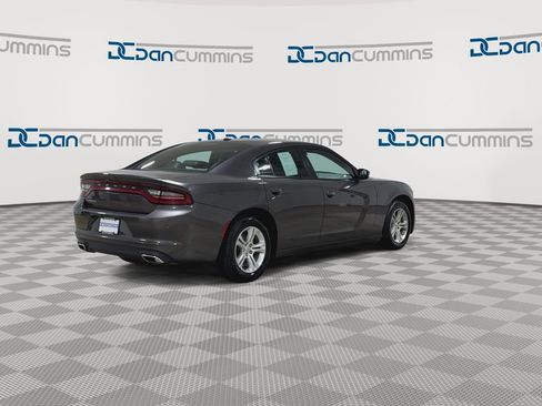 Used 2021 Dodge Charger SXT w/ Leather Interior Group RWD image 9