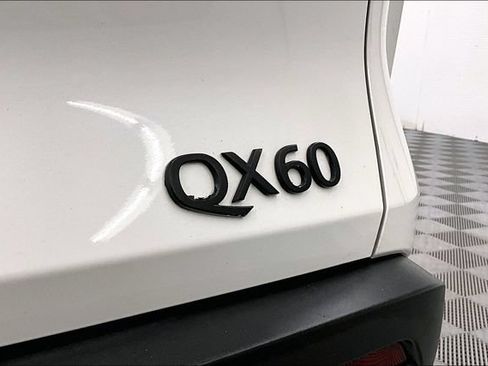Used 2023 INFINITI QX60 Luxe AWD/4WD image 9