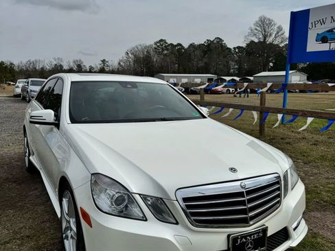 Used 2013 Mercedes-Benz E 350 4MATIC Sedan w/ Premium 1 Pkg image 2