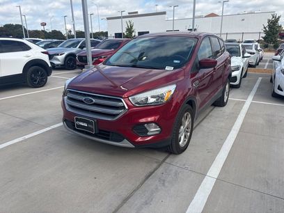 Used 2017 Ford Escape SE w/ SE Cold Weather Package