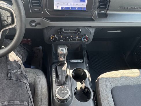 Used 2022 Ford Bronco 4-Door image 13