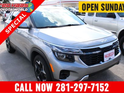 Used 2024 Kia Seltos EX