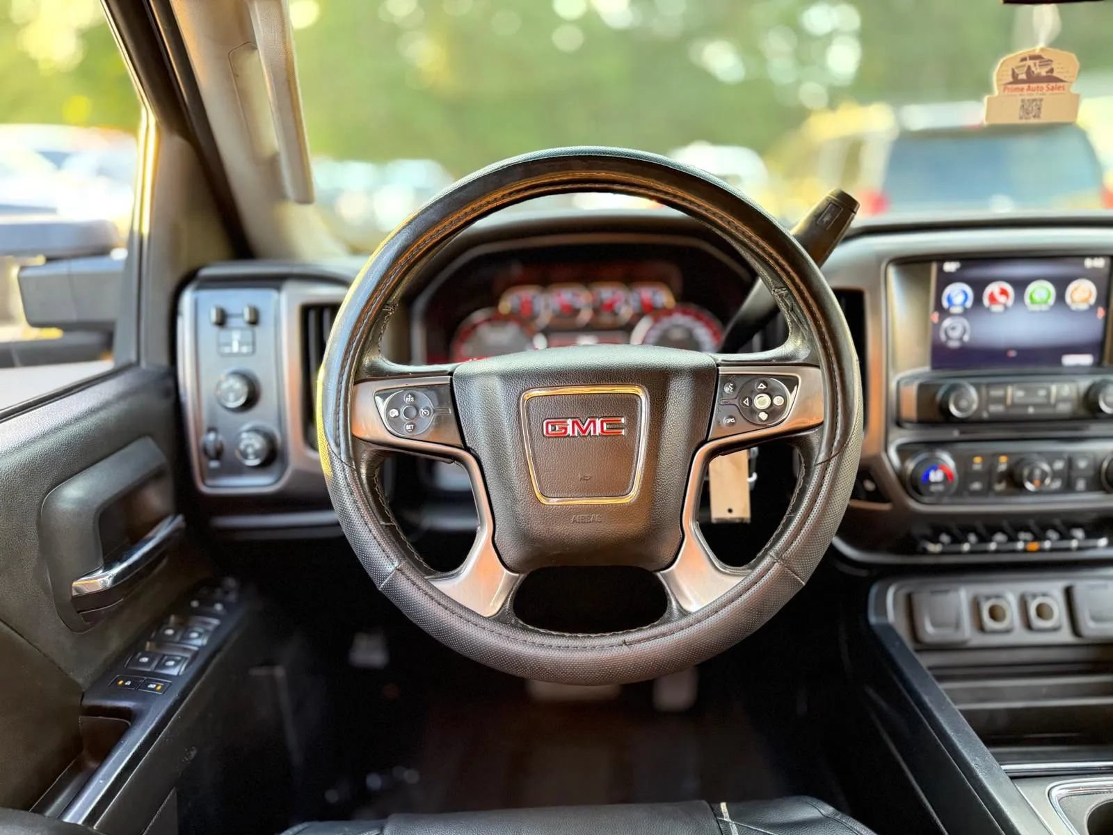 Used 2015 GMC Sierra 2500 SLE AWD/4WD image 15
