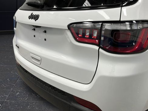 New 2026 Jeep Compass Latitude AWD/4WD image 32