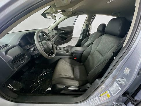 Used 2025 Honda Accord LX image 15