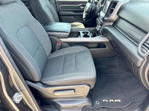 Used 2019 RAM 1500 Big Horn AWD/4WD image 25