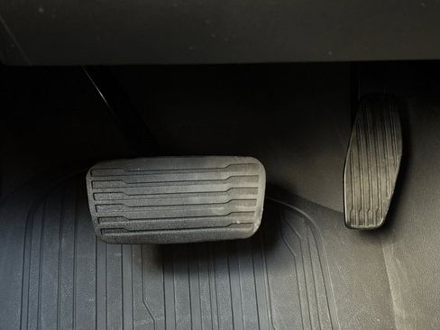Used 2024 GMC Yukon XL Denali w/ LPO, Floor Liner Package AWD/4WD image 39