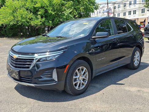 Used 2023 Chevrolet Equinox LT FWD image 3