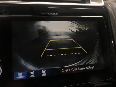 Used 2018 Honda Fit Sport image 21