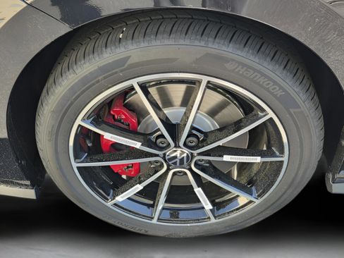 New 2026 Volkswagen Jetta GLI Autobahn FWD image 22