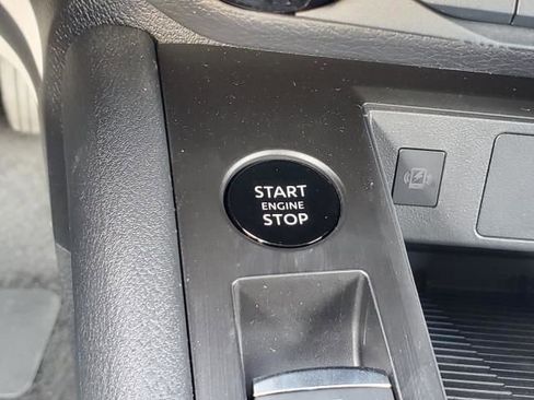 New 2026 Nissan Kicks SV image 28