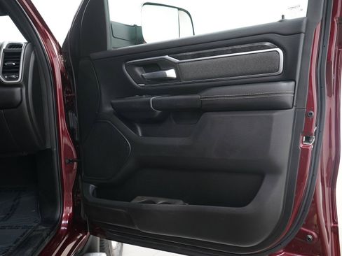 Used 2019 RAM 1500 Big Horn AWD/4WD image 12