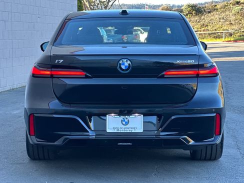 Used 2024 BMW i7 xDrive60 image 7
