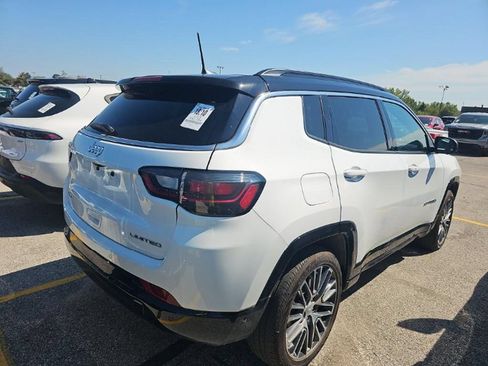 Used 2023 Jeep Compass Limited w/ Elite Group AWD/4WD image 4