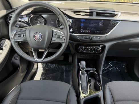 Used 2023 Buick Encore GX Select w/ Sport Touring Package FWD image 20