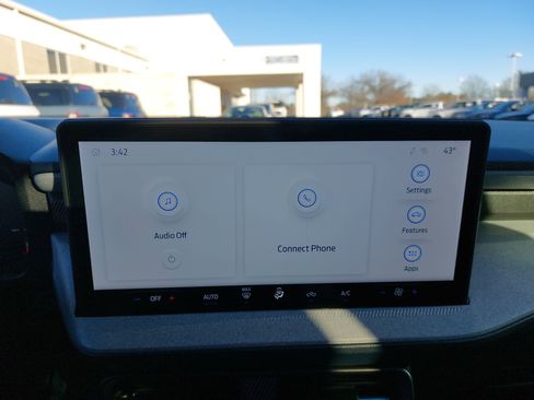 Used 2025 Ford Maverick XLT w/ Equipment Group 302A image 24