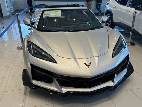 New 2026 Chevrolet Corvette Z06 w/ Z07 Performance Package image 5