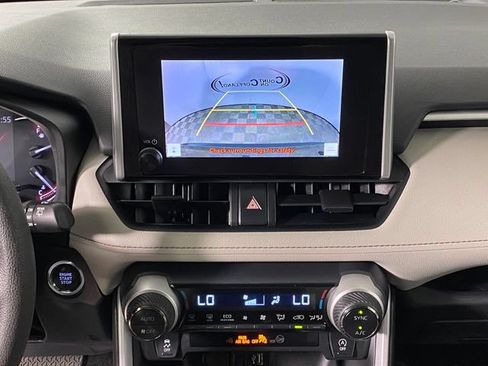Certified 2024 Toyota RAV4 XLE FWD image 15