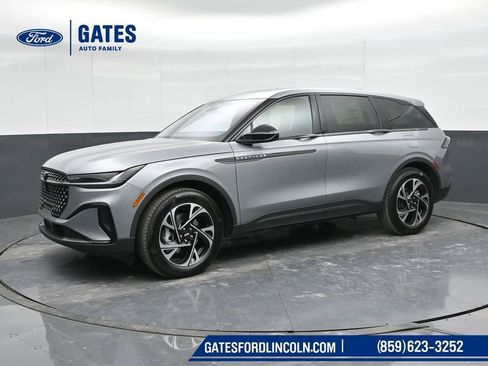 New 2025 Lincoln Nautilus Premier w/ Equipment Group 102A image 7