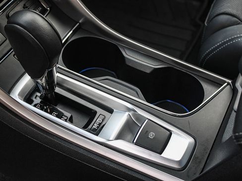 Used 2022 Subaru Ascent Limited w/ Technology Package image 20