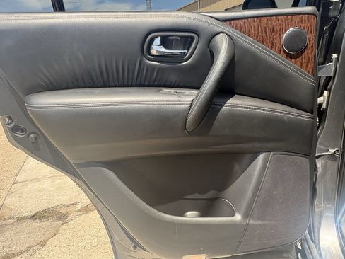 Used 2018 Nissan Armada Platinum w/ Captain Seat Package RWD image 23