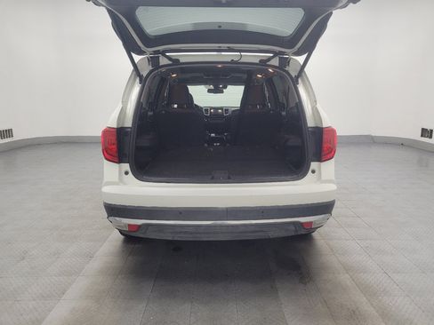Used 2016 Honda Pilot Elite image 29