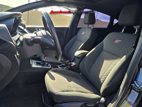 Used 2017 Ford Fiesta ST image 6