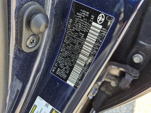 Certified 2024 Toyota Corolla LE image 25