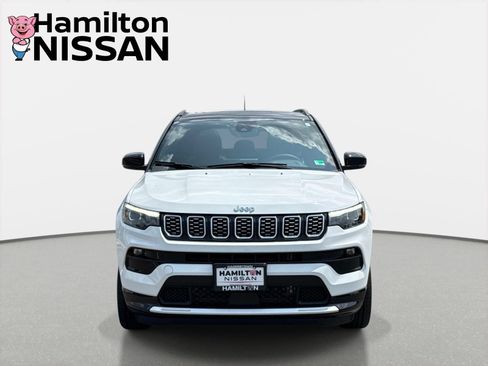Used 2025 Jeep Compass Limited w/ Elite Group AWD/4WD image 6