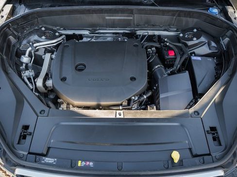 Certified 2023 Volvo XC90 B6 Plus image 20