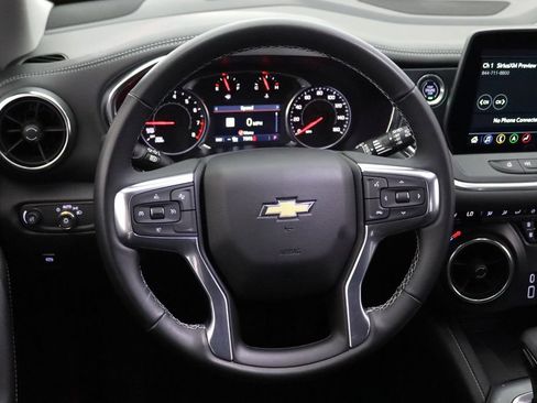 Used 2024 Chevrolet Blazer LT w/ Sound & Technology Package AWD/4WD image 18