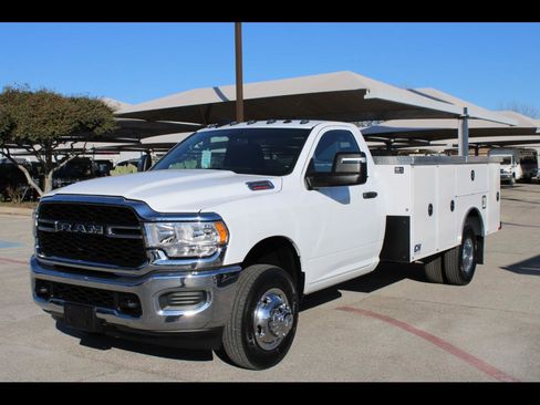 Used 2024 RAM 3500 Tradesman AWD/4WD image 1
