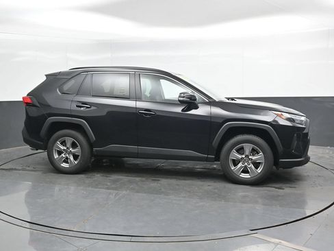Used 2024 Toyota RAV4 XLE w/ Weather Package AWD/4WD image 5
