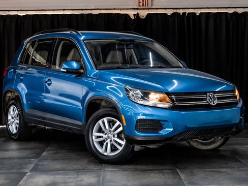 Used 2017 Volkswagen Tiguan S FWD image 6