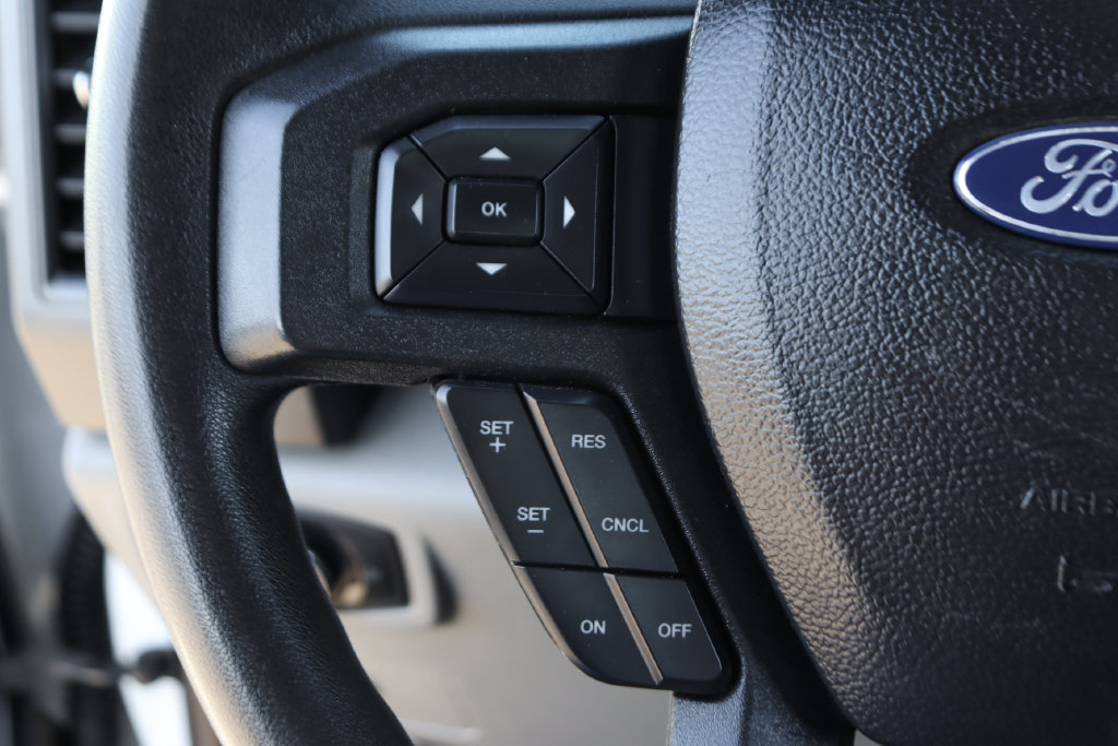 Used 2020 Ford F550 4x4 Regular Cab Super Duty image 29