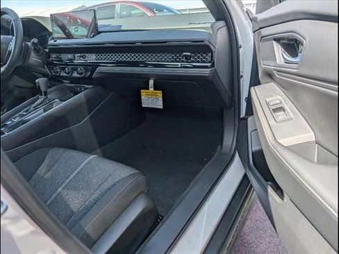 Used 2025 Honda Accord Sport image 23