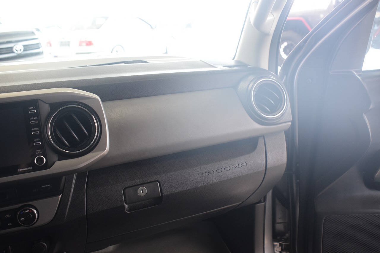 Used 2021 Toyota Tacoma SR5 w/ Technology Package AWD/4WD image 40