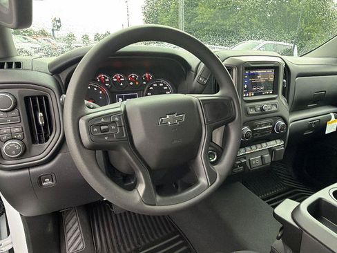 New 2026 Chevrolet Silverado 2500 Custom w/ Custom Value Package AWD/4WD image 19