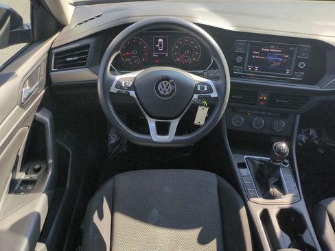 Used 2019 Volkswagen Jetta S FWD image 31