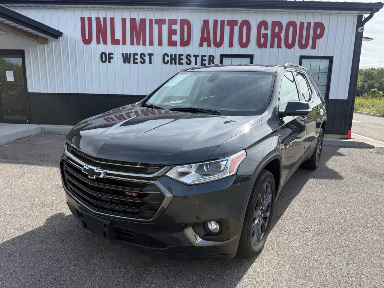 Used 2019 Chevrolet Traverse RS FWD image 1