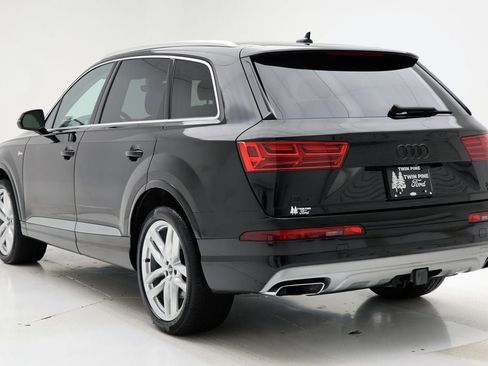Used 2017 Audi Q7 3.0T Prestige w/ Prestige Package image 7