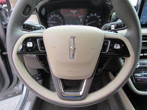 Certified 2022 Lincoln Corsair Standard image 19