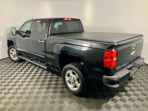 Used 2017 Chevrolet Silverado 2500 LT w/ Custom Sport Edition AWD/4WD image 12
