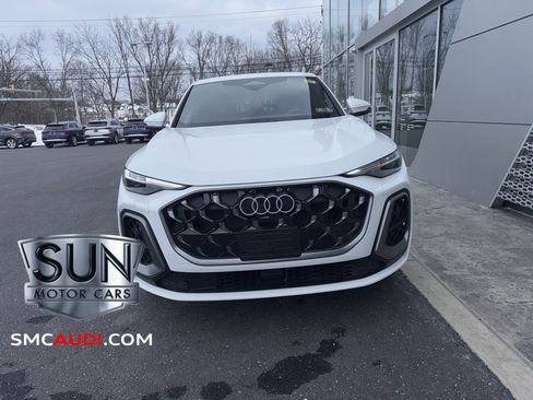 Used 2025 Audi Q5 Premium Plus w/ Premium Plus image 34