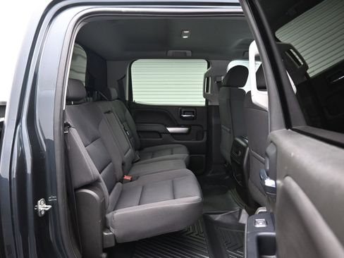 Used 2018 Chevrolet Silverado 1500 LT image 12