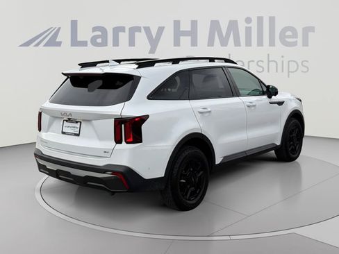 Used 2024 Kia Sorento SX Prestige w/ Olive Brown Leather Package AWD/4WD image 5