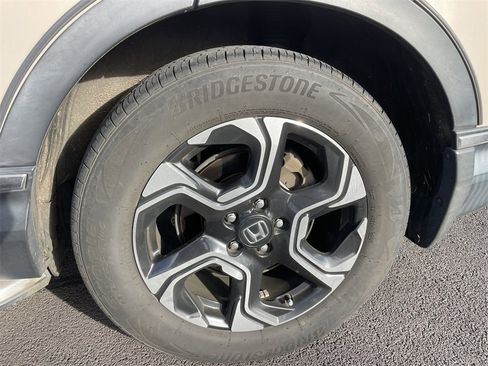 Used 2017 Honda CR-V Touring image 8