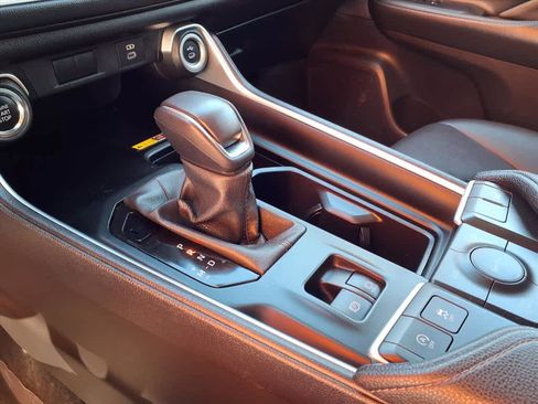 Used 2025 Toyota Grand Highlander AWD image 15