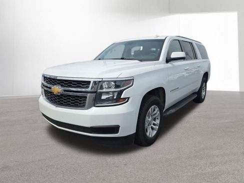Used 2018 Chevrolet Suburban LT AWD/4WD image 23